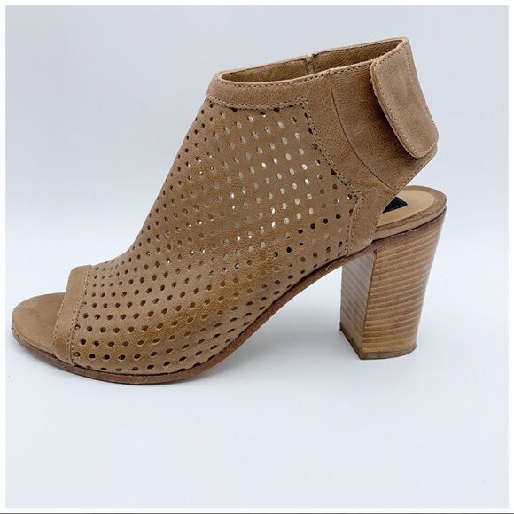 Steven by Steve Madden Tan Brown Perforated Open Toe Sandal Booties Sz 38/8 - Picture 12 of 14